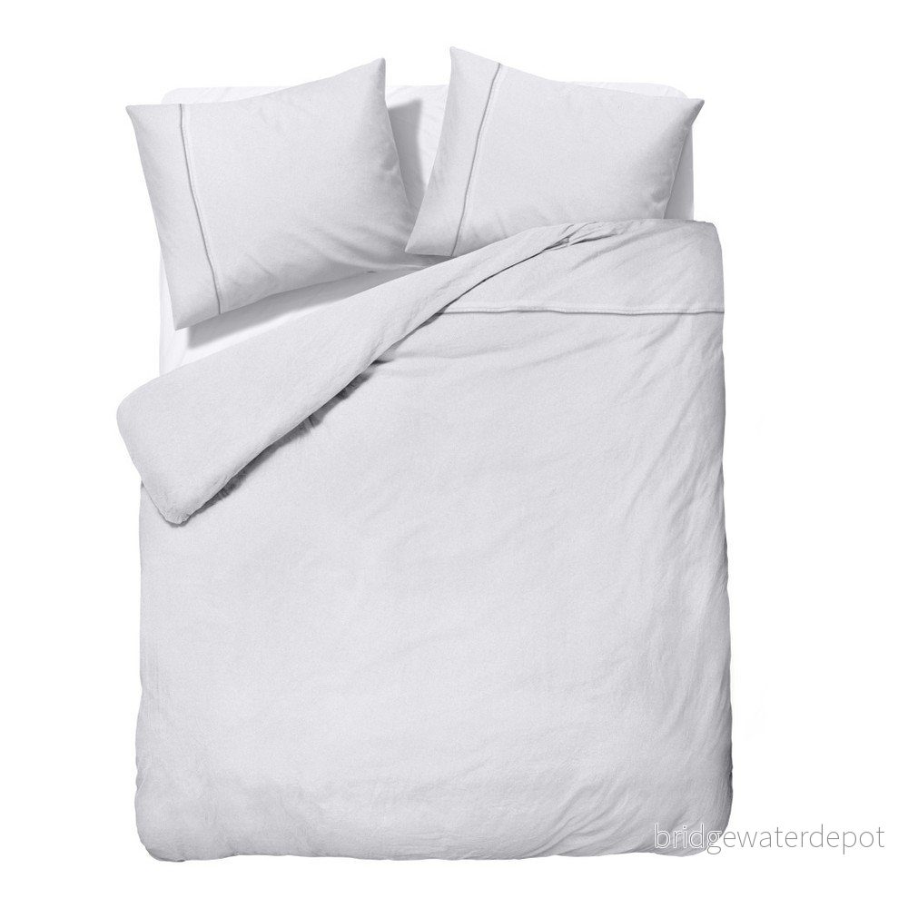 Bílé povlečení z mikroperkálu na dvoulůžko Sleeptime Satin Monte Carlo, 240 x 220 cm v:938490