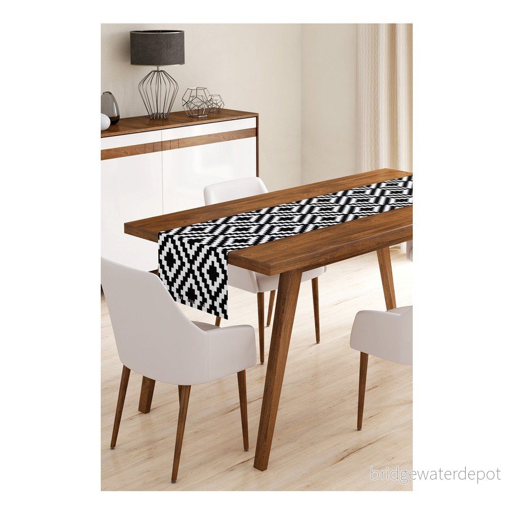 Běhoun na stůl z mikrovlákna Minimalist Cushion Covers Ornaments, 45 x 145 cm v:1294236