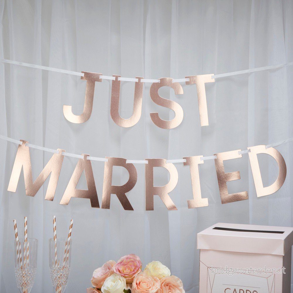 Girlanda s nápisem Neviti Geo Blush Just Married v:812788