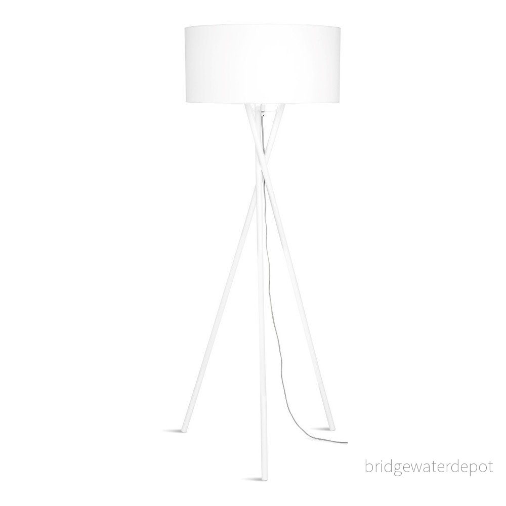 Bílá stojací lampa Hampton – it’s about RoMi v:926808 Bílá stojací lampa Hampton – it’s about RoMi v:926808