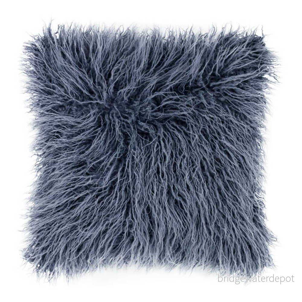 Modrý chlupatý polštář Tiseco Home Studio Mohair, 45 x 45 cm v:1281202