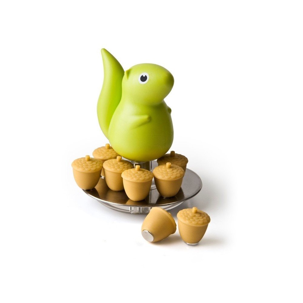 Zelený stojánek s magnety Qualy Magnetic Squirrel & Acorn v:701908