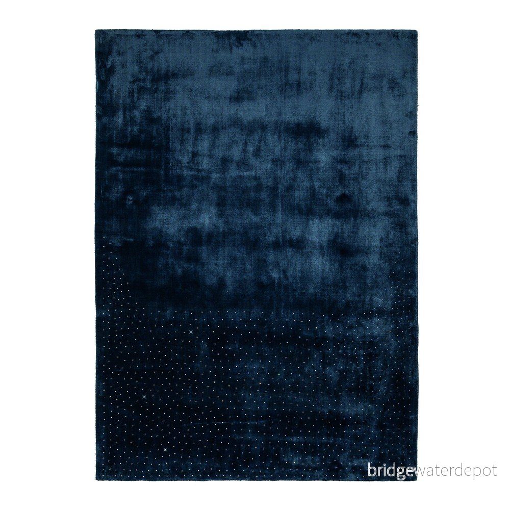 Tmavě modrý ručně tkaný koberec Flair Rugs Swarowski, 120 x 170 cm v:1273246