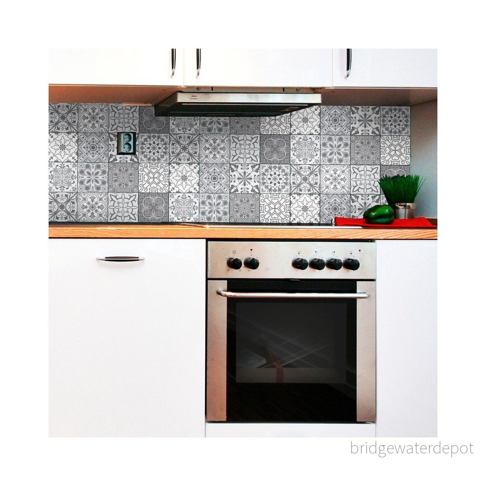 Sada 12 nástěnných samolepek Ambiance Wall Decal Tiles Grey and White Torino, 20 x 20 cm v:1204456