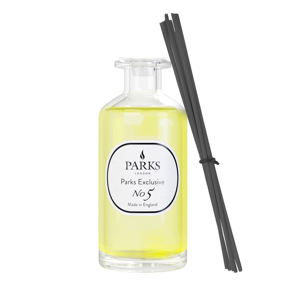 Vonný difuzér s vůní černých oliv a kadidla Parks Candles London, intenzita vůně 8 týdnů v:1384533