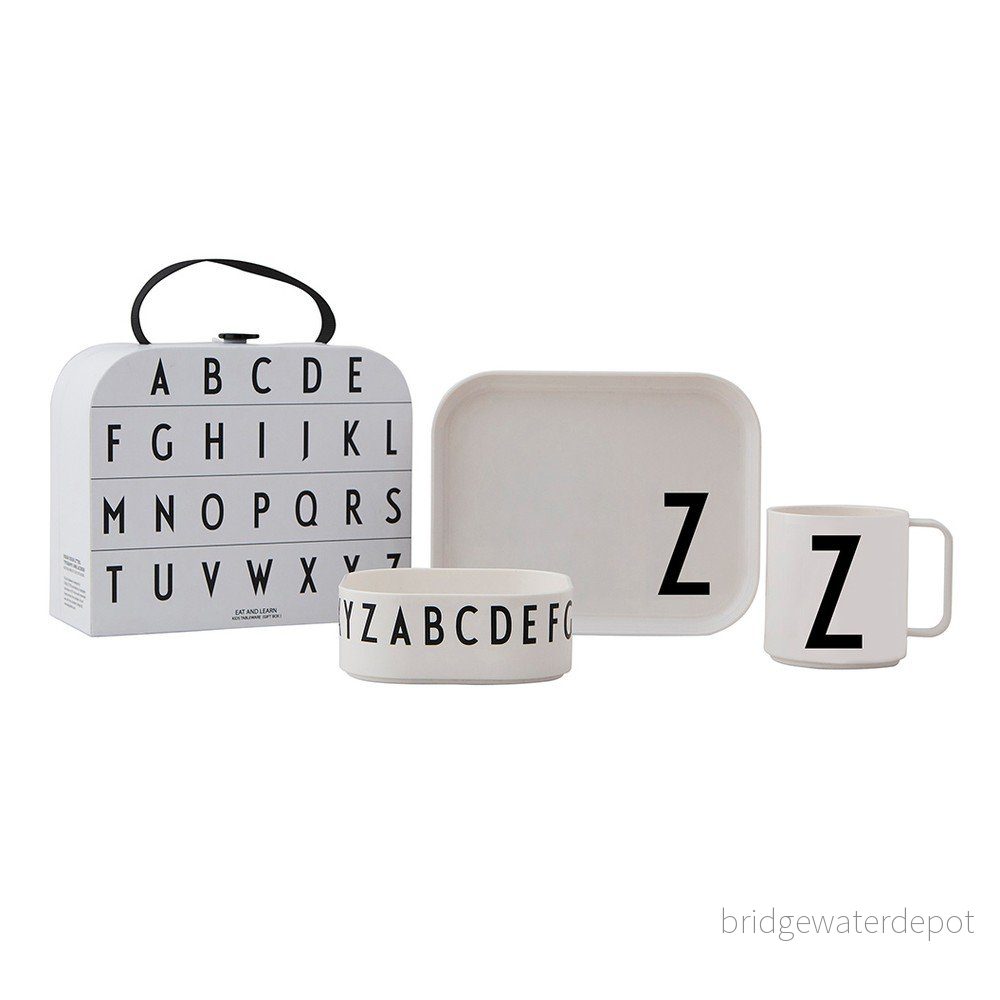 3dílný dětský jídelní set s kufříkem Design Letters Classics Z v:1417793