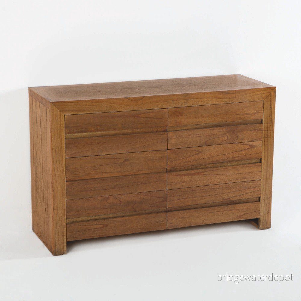 Komoda se šuplíky z lakovaného dřeva Thai Natura Chest, 125 x 80 cm v:1093678